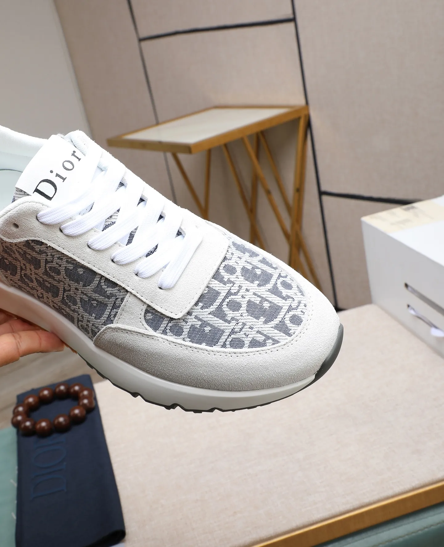 Men's men's shoes💰460 🌹🌹[Dior] latest model🙈original replica! 👟👟👟You can go to the top-notch workmanship. The upper is made of Italian 🇮🇹imported cowhide. The mesh lining is suitable for travel. The original replica outsole makes it suitable for all kinds of travel, showing low-key luxury. Let quality speak for itself. Color: Size: 38-44